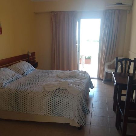 Hotel La Bahia Federacion Ngoại thất bức ảnh