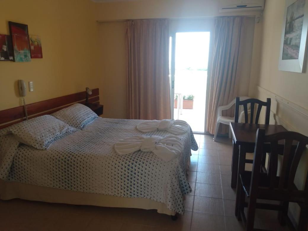 Hotel La Bahia Federacion Ngoại thất bức ảnh