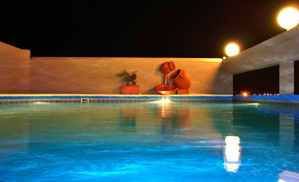 Hotel La Bahia Federacion Ngoại thất bức ảnh